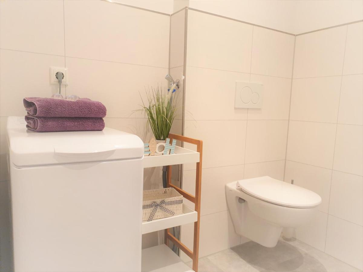 דנגסט Apartment Jadestrand, Am Alten Deich 4-6, Whg 1 20 מראה חיצוני תמונה